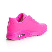 Skechers 73667 Deportiva Uno con cámara de aire fuxia