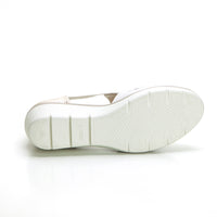 24HRS 25960 Sandalia cuña media peep toe crema