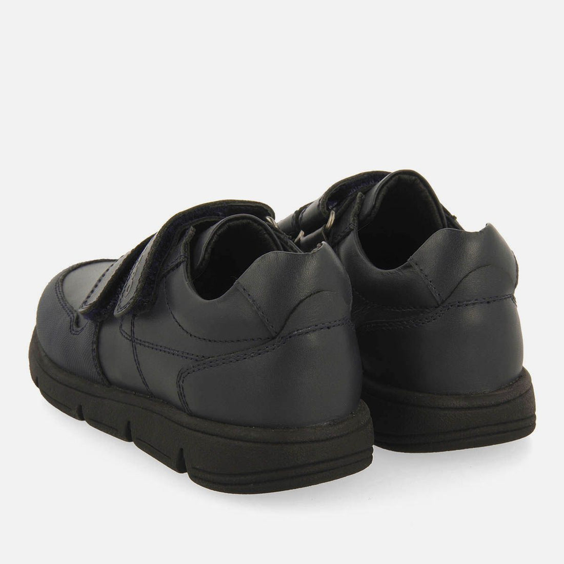 Gioseppo Marvede Zapato colegial tipo deportivo velcros marino.