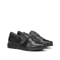 Fluchos F1813 Zapato confort con velcro plano negro
