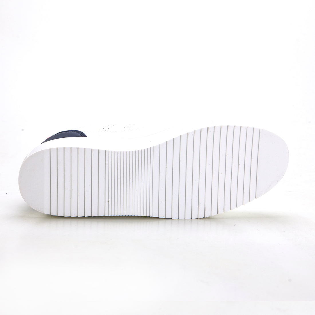 Jhayber Chareta Deportiva clásica blanco