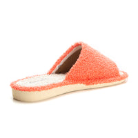 Garzón P410.130 Zapatilla de ir por casa rizo coral arena.