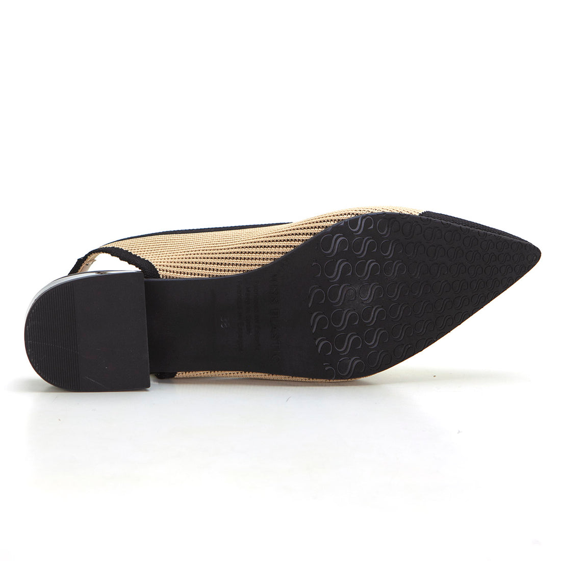 Miss Elastic 76411 Zapato de salón elastico plano combinado cámel negro.