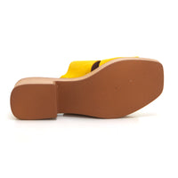HIMALAYA 6270-AF Sandalia tipo zueco con plataforma ocre.