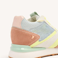 Gioseppo Larrabee Deportiva casual rejilla gris.