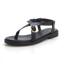Jordana 4441 Sandalia plana de dedo hebilla negro.