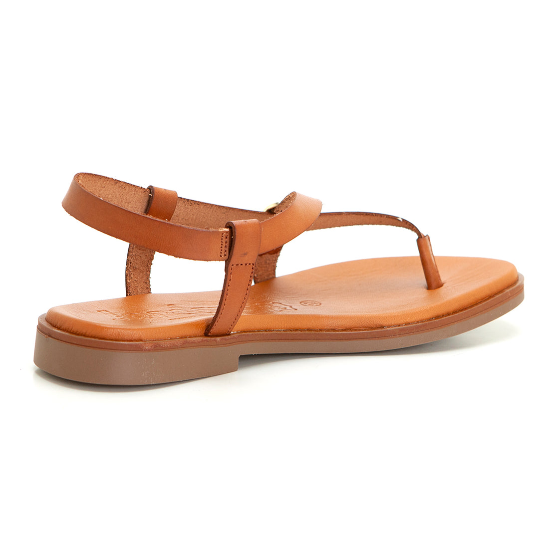 Jordana 4441 Sandalia plana de dedo hebilla cuero.