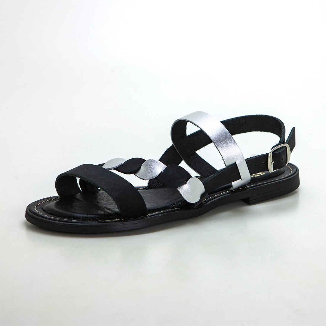 Studio Scarpe 77800 Sandalia plana tiras empeine negro.