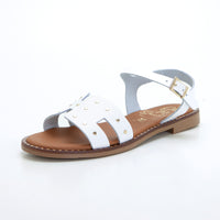 Oh my Sandals 5577 Sandalia plana tachuelas blanco.