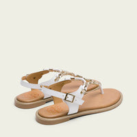 PORRONET 3112 SANDALIA ESCLAVA PLANA PIEL CON ABALORIOS BLANCO.