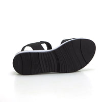 Paula Urban 8-216 Sandalia con plataforma negro.