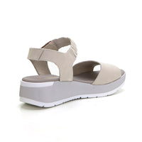 Paula Urban 8-216 Sandalia con plataforma hielo.