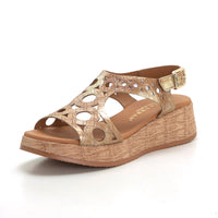 Paula Urban 33-782 Sandalia con plataforma calados circulares tostado.