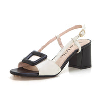 Patricia Miller 6765F Sandalia de tacón ancho hebilla adorno crema.