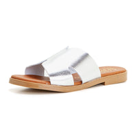 Duendy 3822 Sandalia destalonada plana plata.