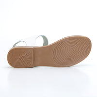 Duendy 3826 Sandalia plana cruzada blanco.
