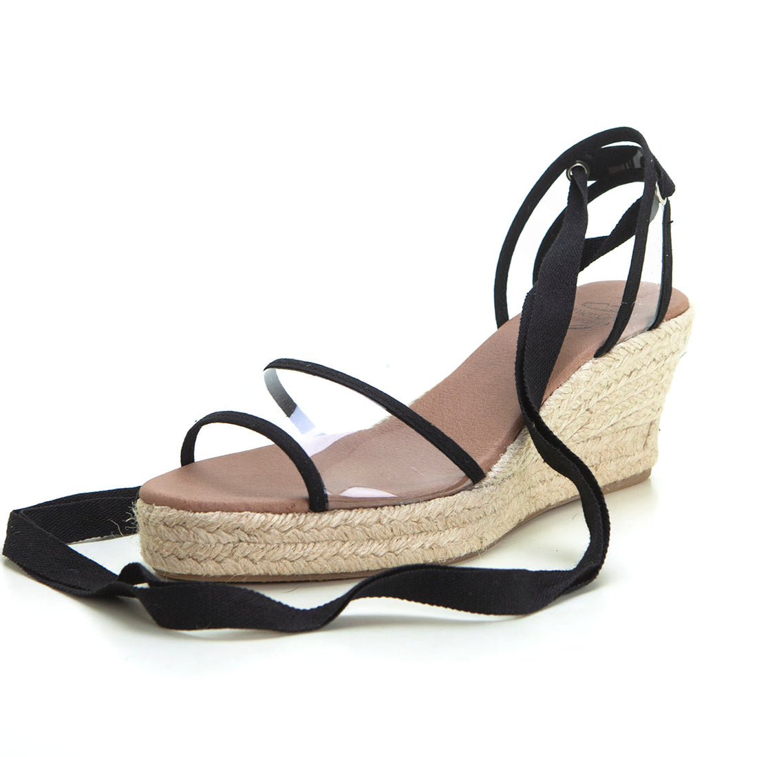 Carmen García 166D5 Sandalia de esparto con cuña vinilo transparente negro.