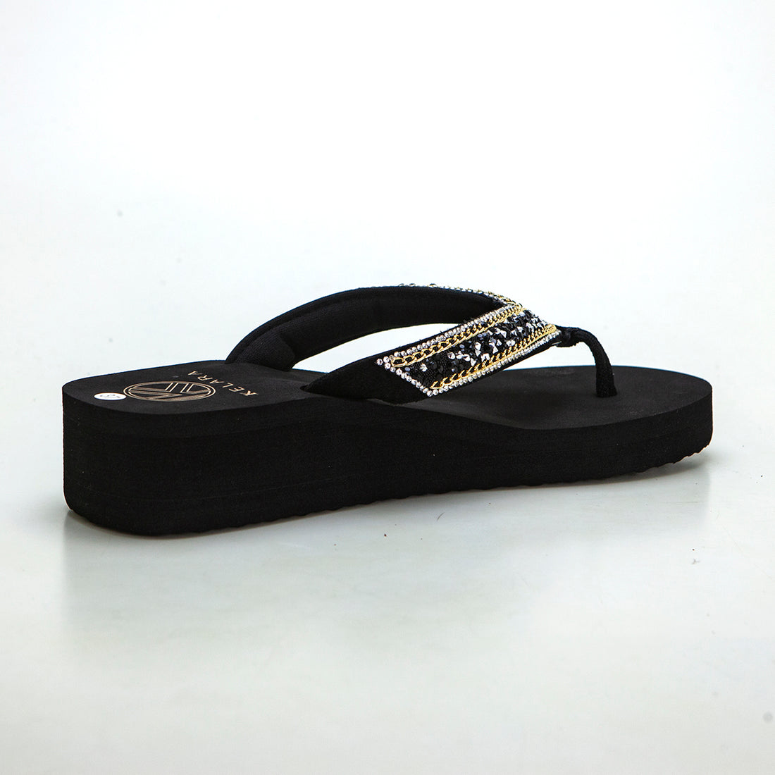 Kelara K52022 Chancla de dedo con cuña negro.