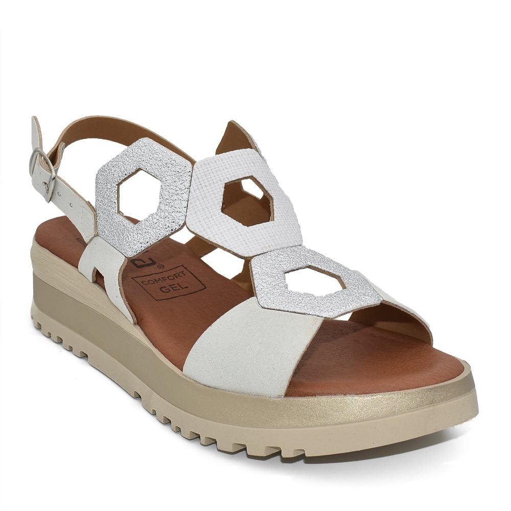 Tekila S1110 Sandalia cuña baja plataforma hexágonos hielo.