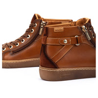 Pikolinos W7B-8868C1 Botín sport cremalleras brandy.