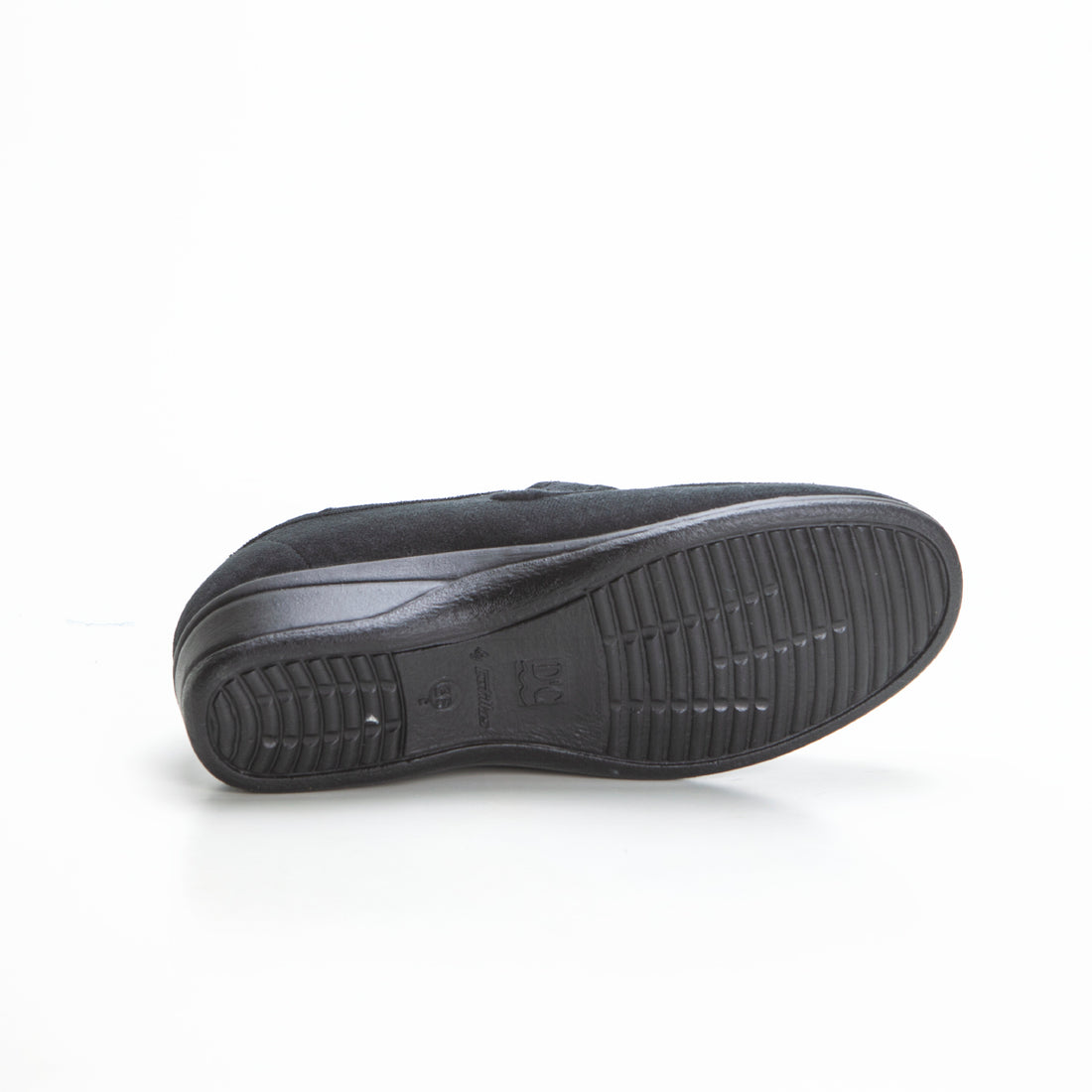 Doctor Cutillas 771 Zapatilla pies delicados cuña baja con velcro negro.