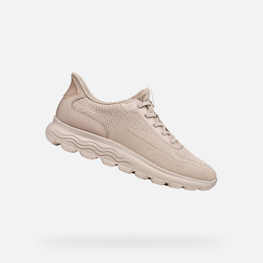 Geox D567MA Deportiva Spherica calce rápido beig.