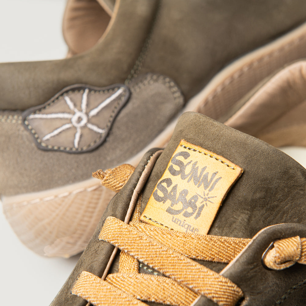 Sunni Sabbi Oki Zapato Sport nobuck elásticos kaki