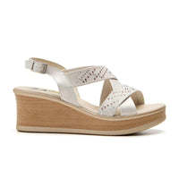 24 Hrs 26796 Sandalia plataforma tiras pedrería negro