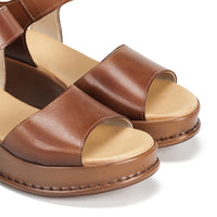 Dorking D9649 Sandalia de cuña con plataforma cuero