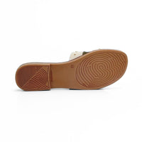 Cokketa 147 Sandalia destalonada beige con tachuelas