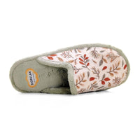 Zapatilla de casa Biorelax 4538 oliva con estampado de hojas