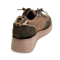 Zapato casual Treintas mujer marrón con animal print