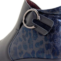 Botín Treintas 4613 negro animal print