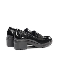 Fluchos F2517 Mocasín Fugaz de mujer de tacón medio en charol negro
