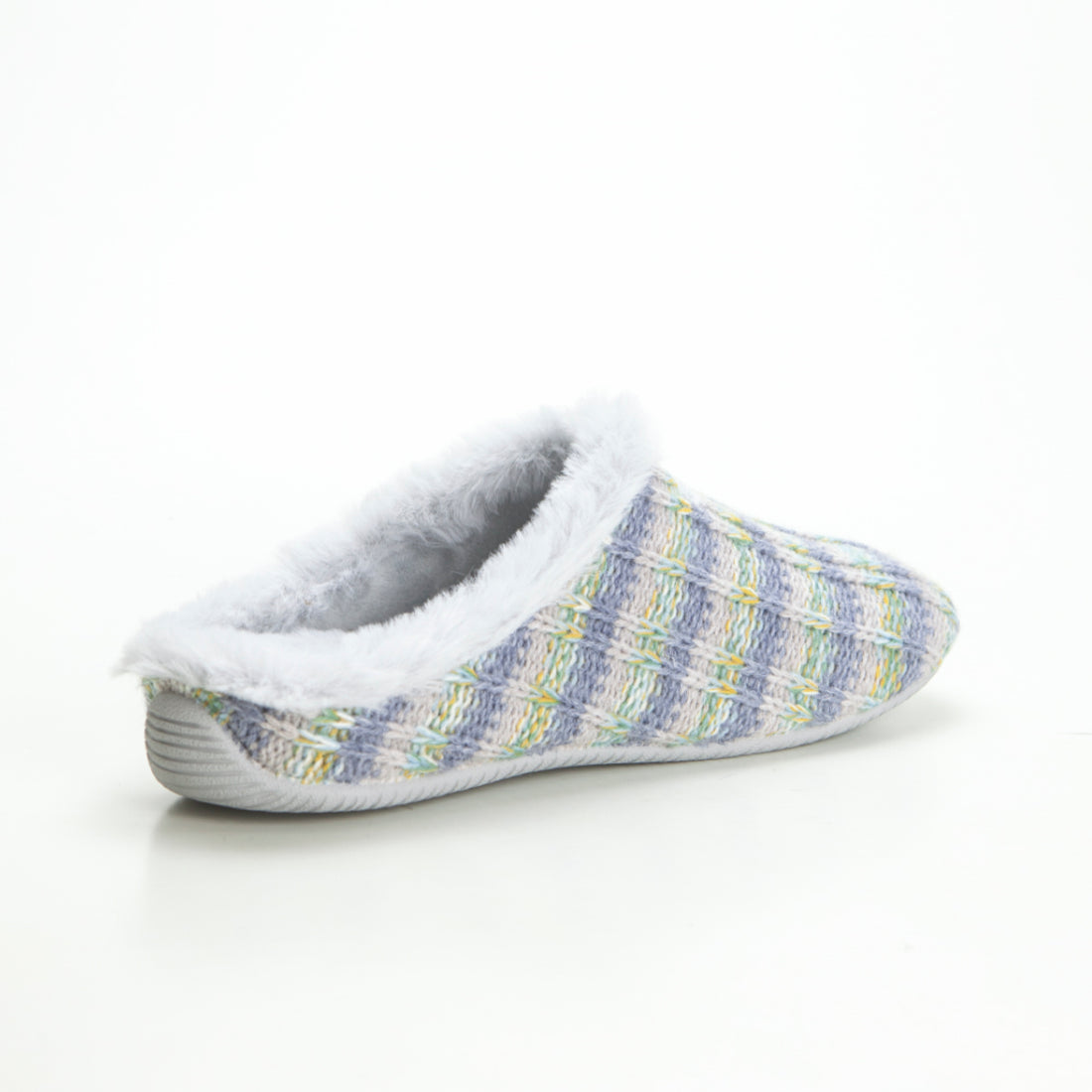 ZAPATILLA DE CASA INVIERNO CUELLO LANA GRIS