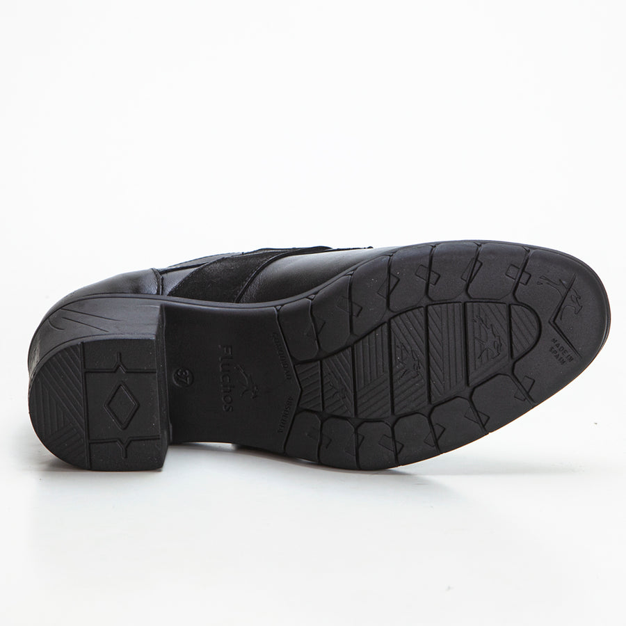 Fluchos F1803 ZAPATO ABOTINADO DE TACÓN MEDIO CON VELCRO NEGRO