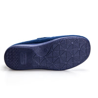 Garzón 6631.247 Zapatilla de ir por casa cerrada hombre con velcro marino.