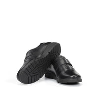 Fluchos F1813  Zapato confort con velcro plano negro