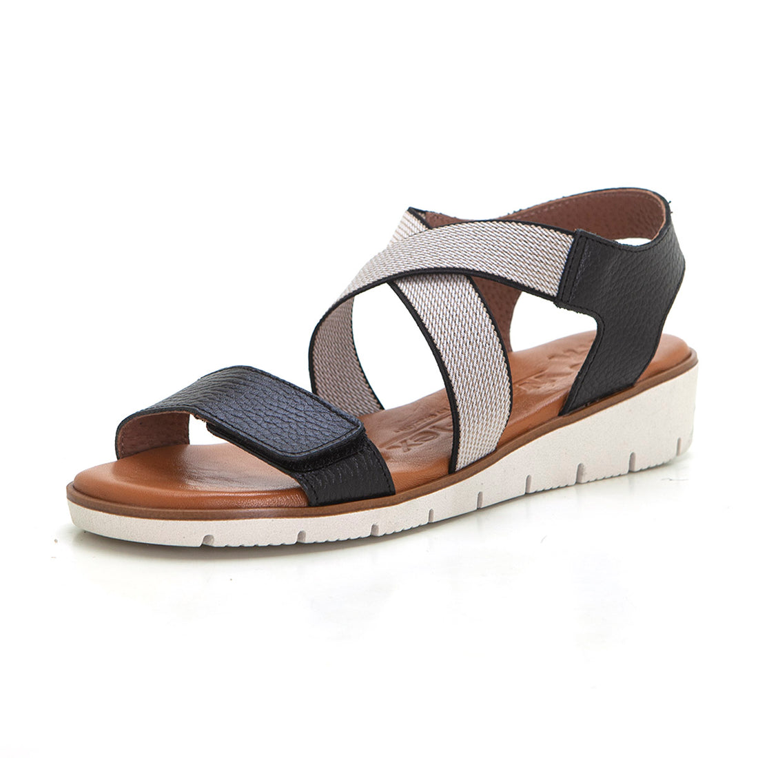 WalkFlex 24131 Sandalia mujer de cuña baja cruzada negro