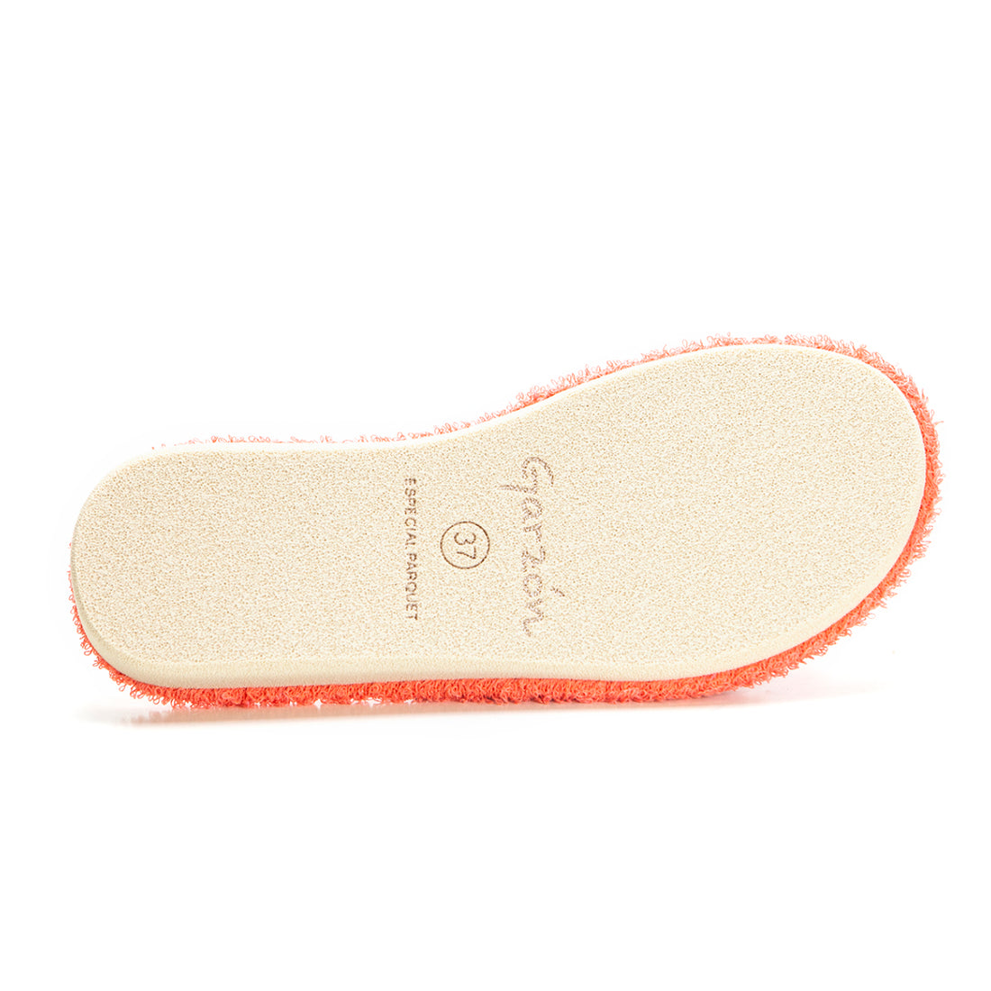 Garzón P410.130 Zapatilla de ir por casa rizo coral arena.