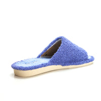 Garzón P410.130 Zapatilla de ir por casa rizo celeste.