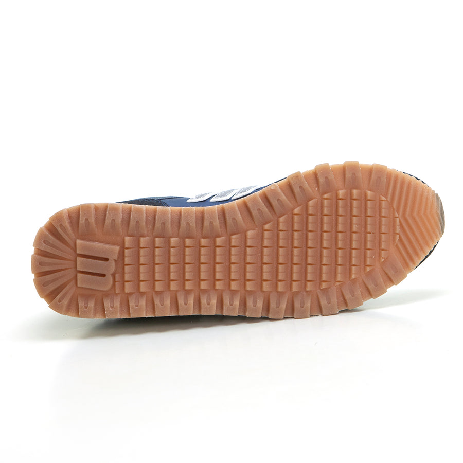 Mustang 84711 Zapatilla tipo Jogging marino.