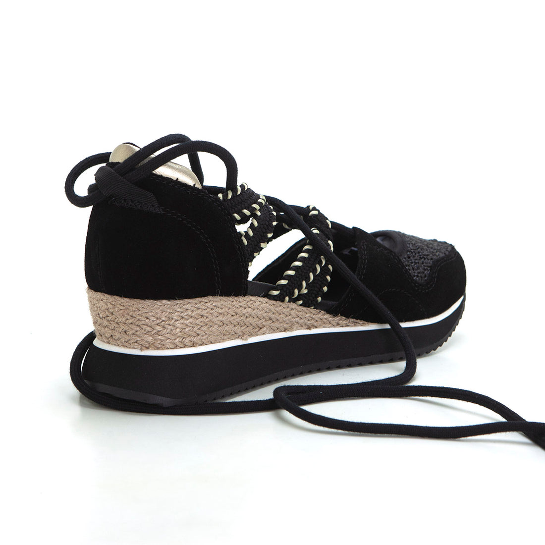 Gioseppo 74272 Zapatilla abierta rafia negro.