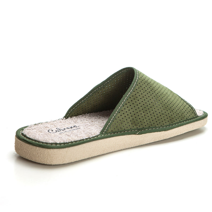 Cabrera 2883 Zapatilla de estar por casa hombre destalonada oliva.