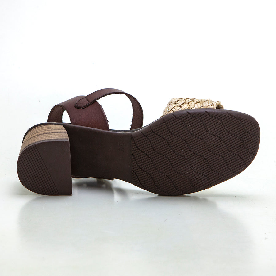 Studio Scarpe 111493 Sandalia de tacón pala de rafia marrón.