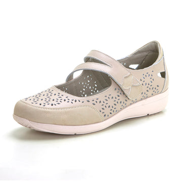 Treitas L4310 Zapato plano tipo mercedes arena.