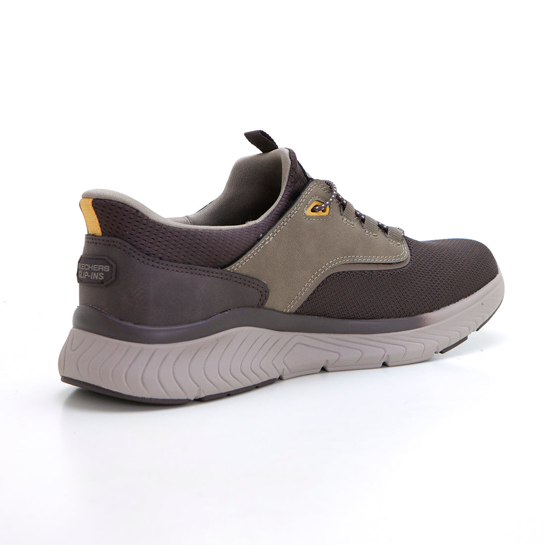 SKECHERS 211190 Zapato de hombre cordones Slip-Ins marrón.