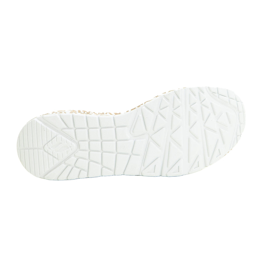 Skechers 155506 Deportiva Uno cámara de aire corazones suela blanco.