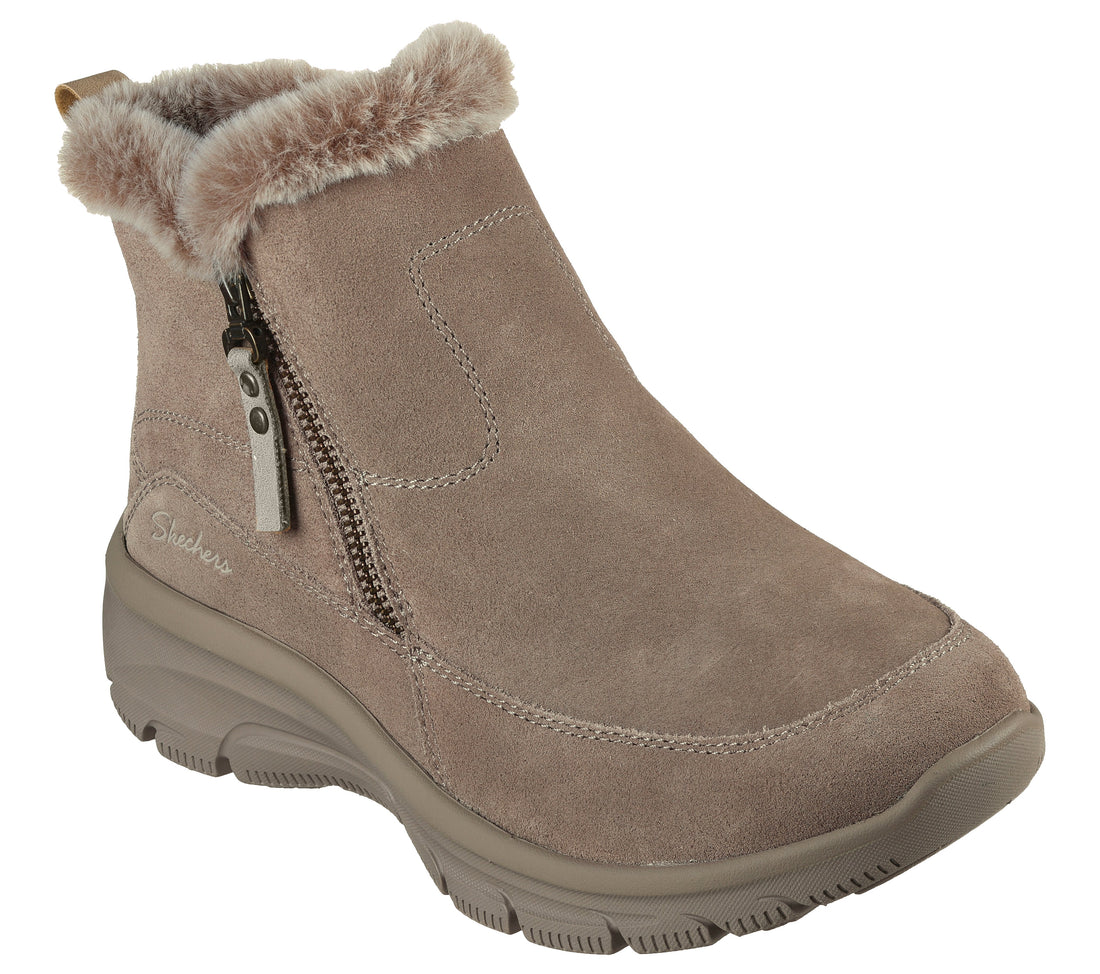 Skechers 167862 Botín mujer en serraje afelpado negro.
