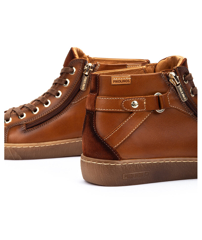 Pikolinos W7B-8868C1 Botín sport cremalleras brandy.